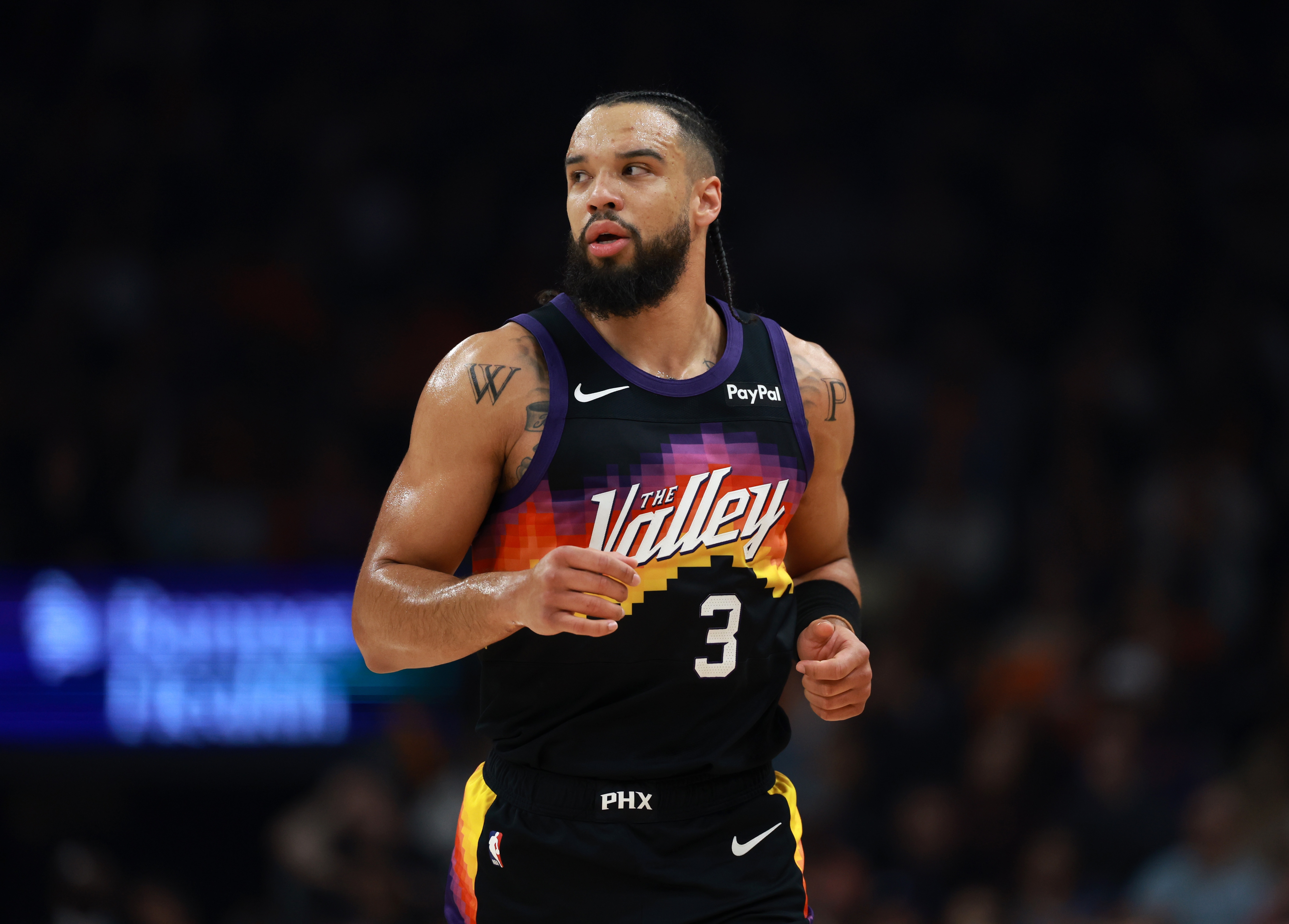 开云官网-狄龙：只要杰伦·格林正式归队 一定能成为点燃球队士气的催化剂